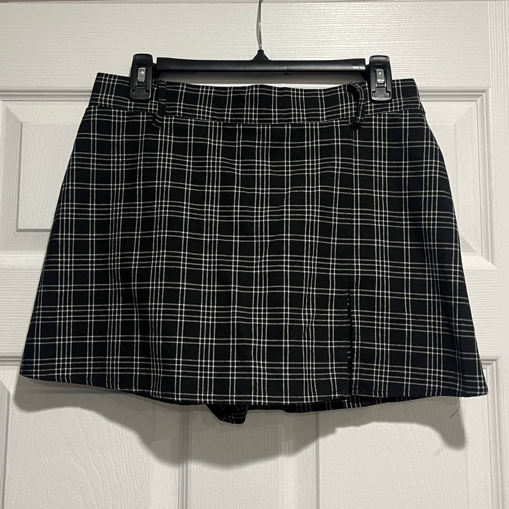 PacSun (LA Hearts) Plaid skirt with shorts